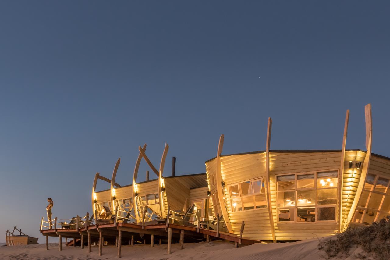 Shipwreck Lodge Mowebaai Esterno foto